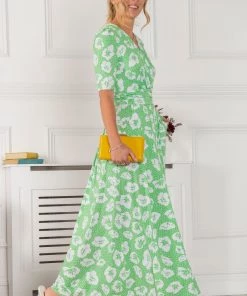 Jolie Moi Green Freya Floral Print Maxi Dress -Jolie Moi Sales unnamed file 1109 scaled