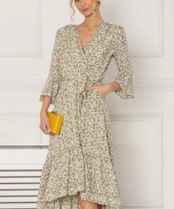 Jolie Moi Yellow Geelan Tiered Hem Maxi Dress 13 Jolie Moi Yellow Geelan Tiered Hem Maxi Dress -Jolie Moi Sales unnamed file 1303 scaled