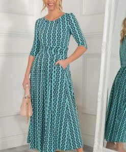 Jolie Moi Cierra Green 3/4 Sleeve Maxi Dress