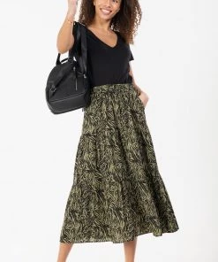 Jolie Moi Green Sara Woven Midi Skirt