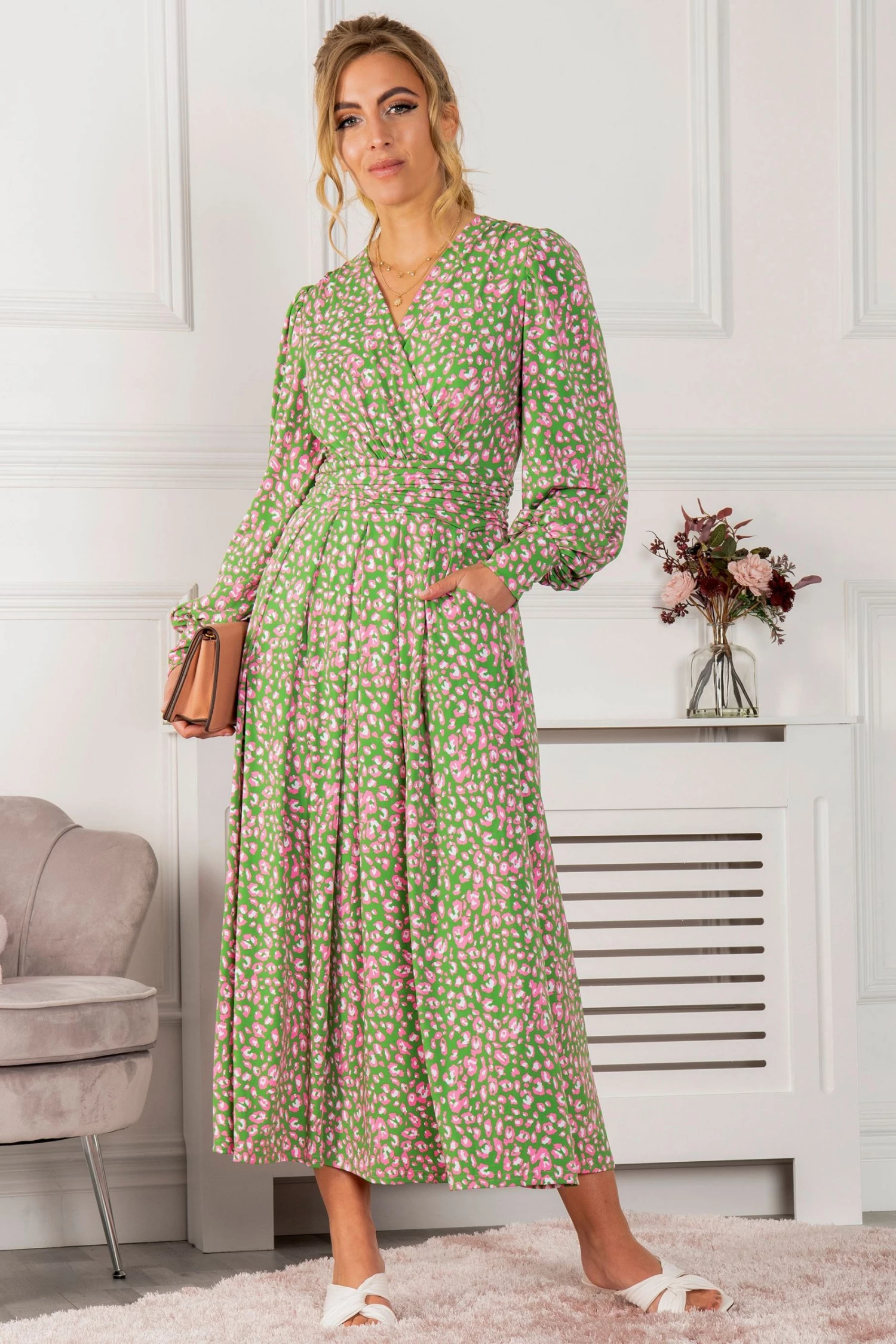 Jolie Moi Green Allyn Long Sleeved Maxi Dress 7 Jolie Moi Green Allyn Long Sleeved Maxi Dress - Image 5