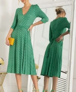 Jolie Moi Green Delylah V-Neck Midi Dress -Jolie Moi Sales unnamed file 871